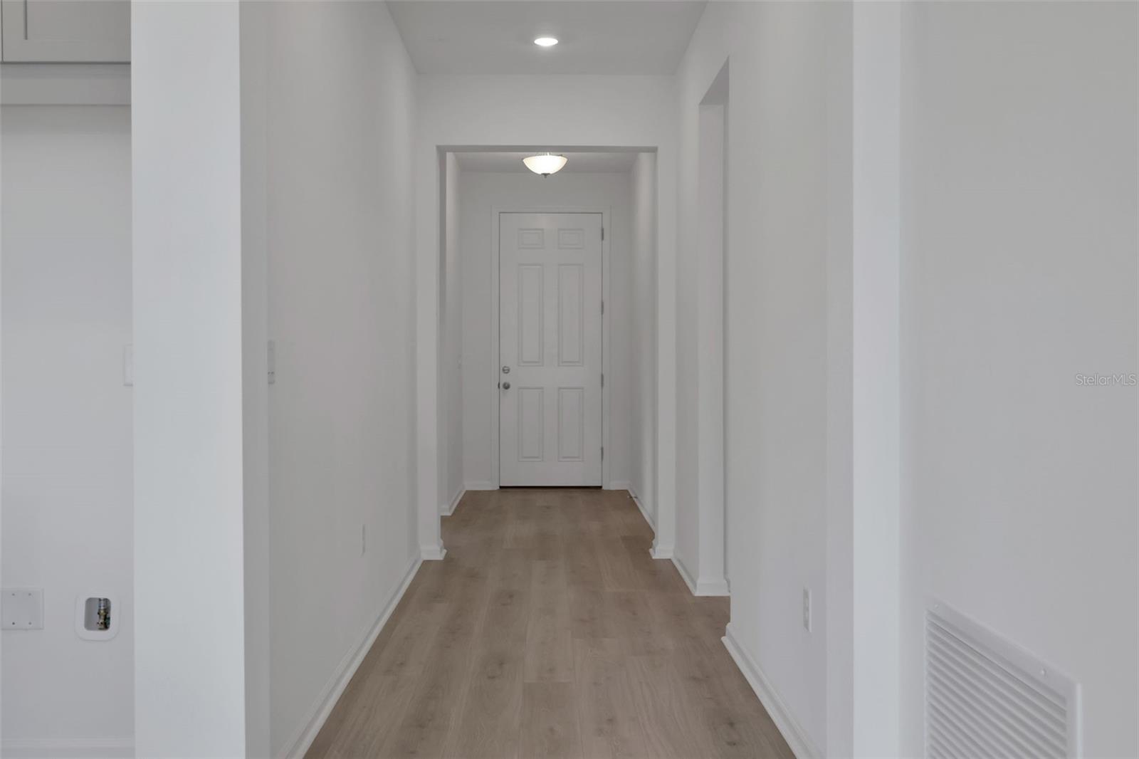 2953 SUPERMARINE RD, TAVARES, FL, 32778