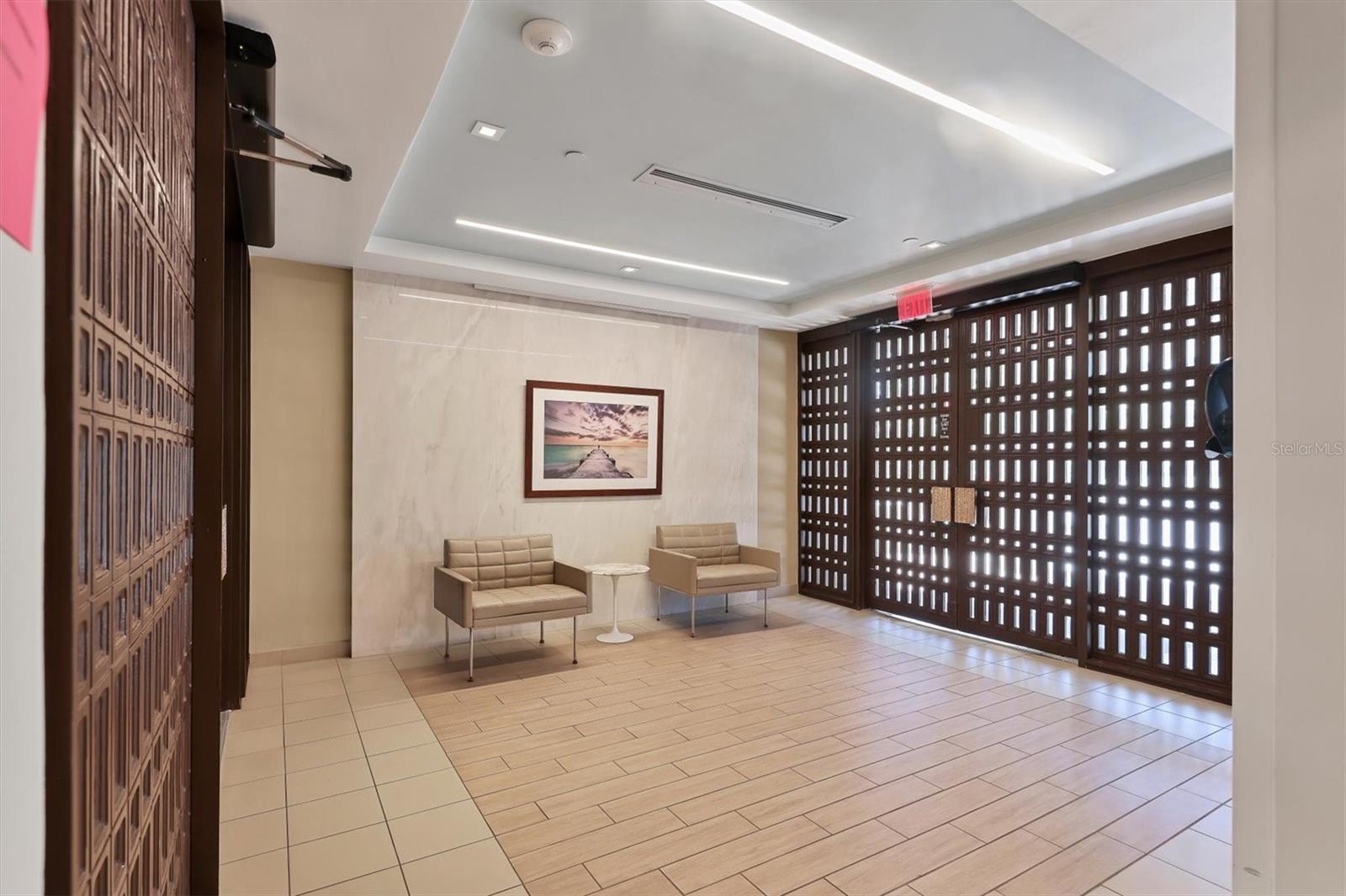 1065 GULF OF MEXICO DR #103, LONGBOAT KEY, FL, 34228