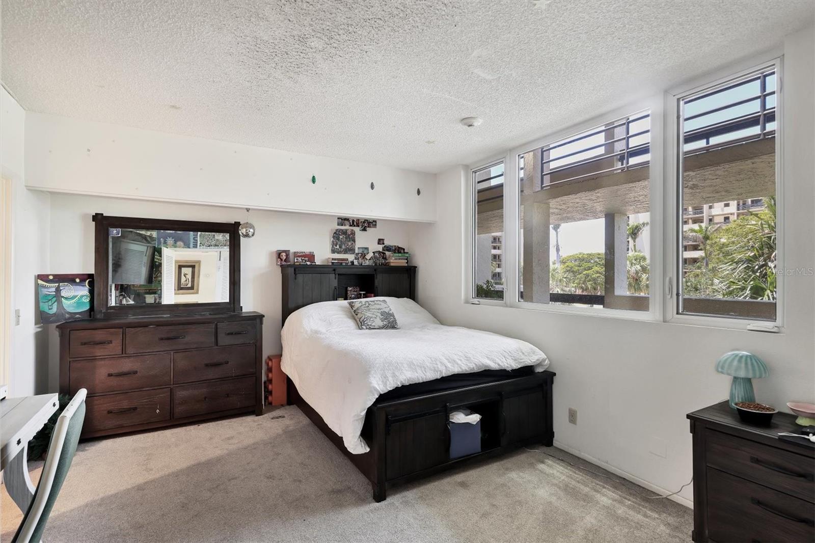 1065 GULF OF MEXICO DR #103, LONGBOAT KEY, FL, 34228