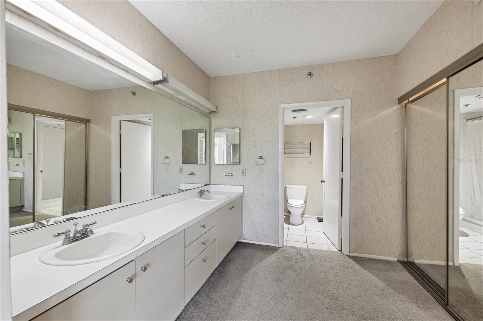 1065 GULF OF MEXICO DR #103, LONGBOAT KEY, FL, 34228