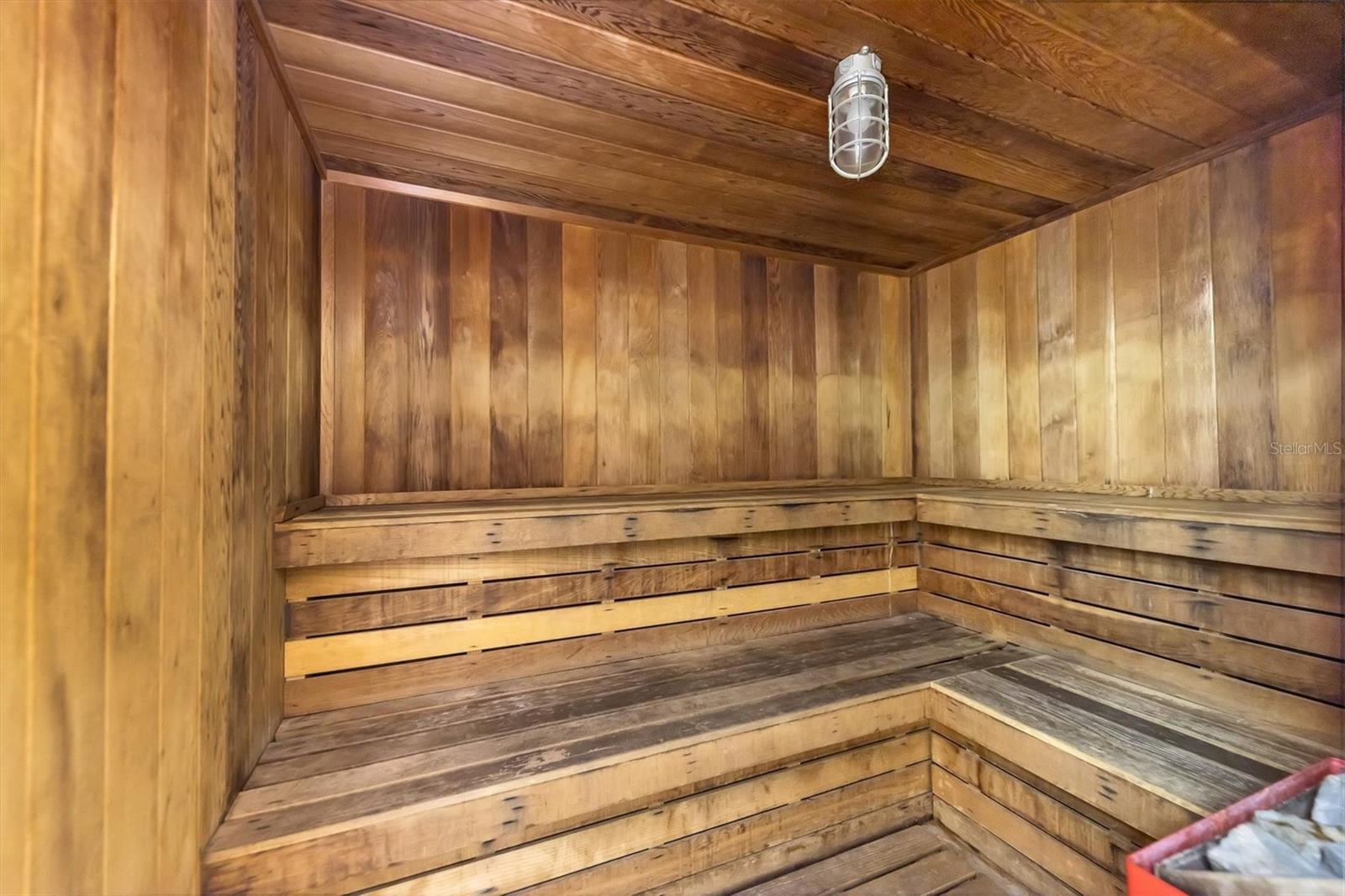 1065 GULF OF MEXICO DR #103, LONGBOAT KEY, FL, 34228