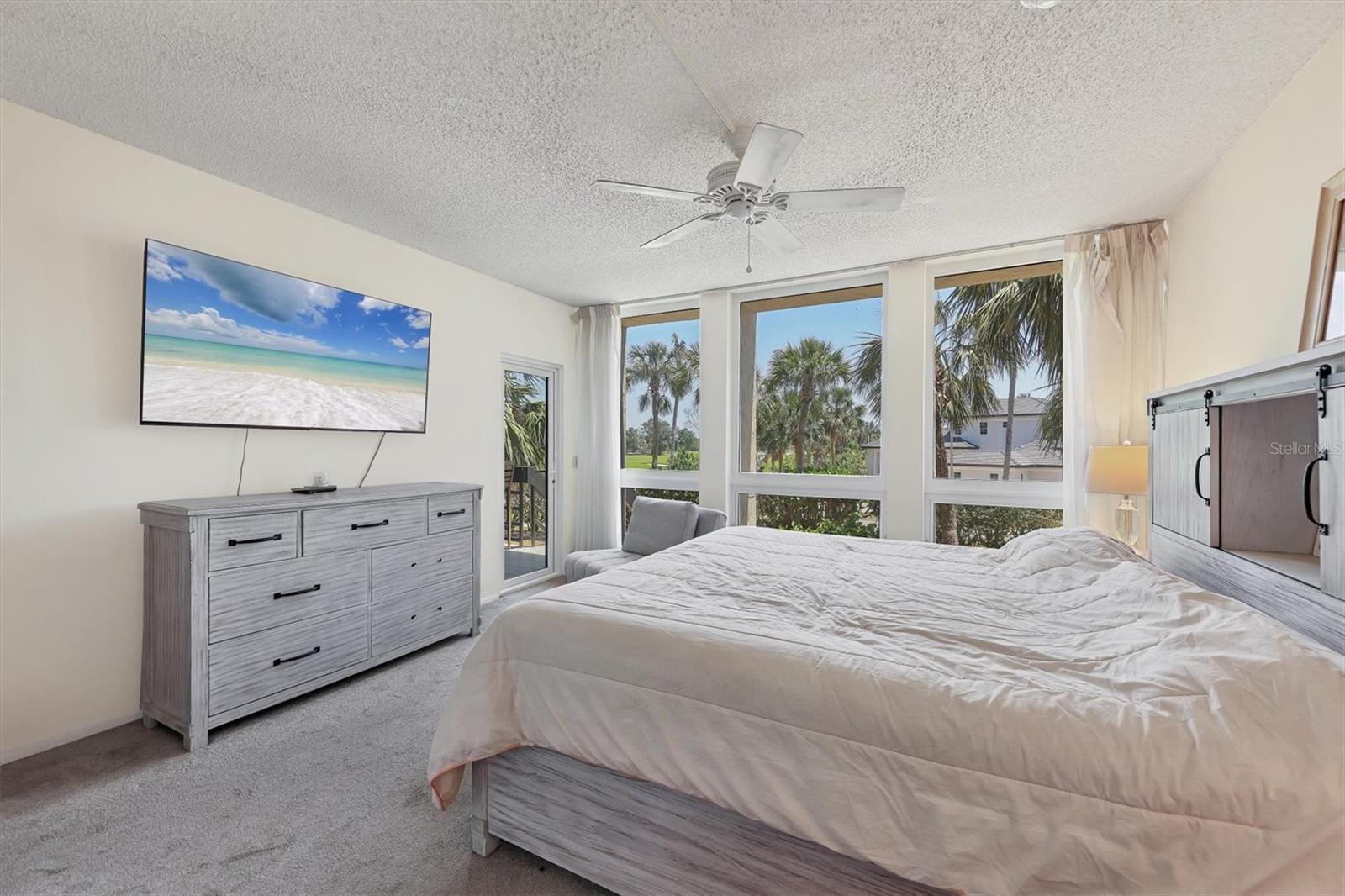 1065 GULF OF MEXICO DR #103, LONGBOAT KEY, FL, 34228