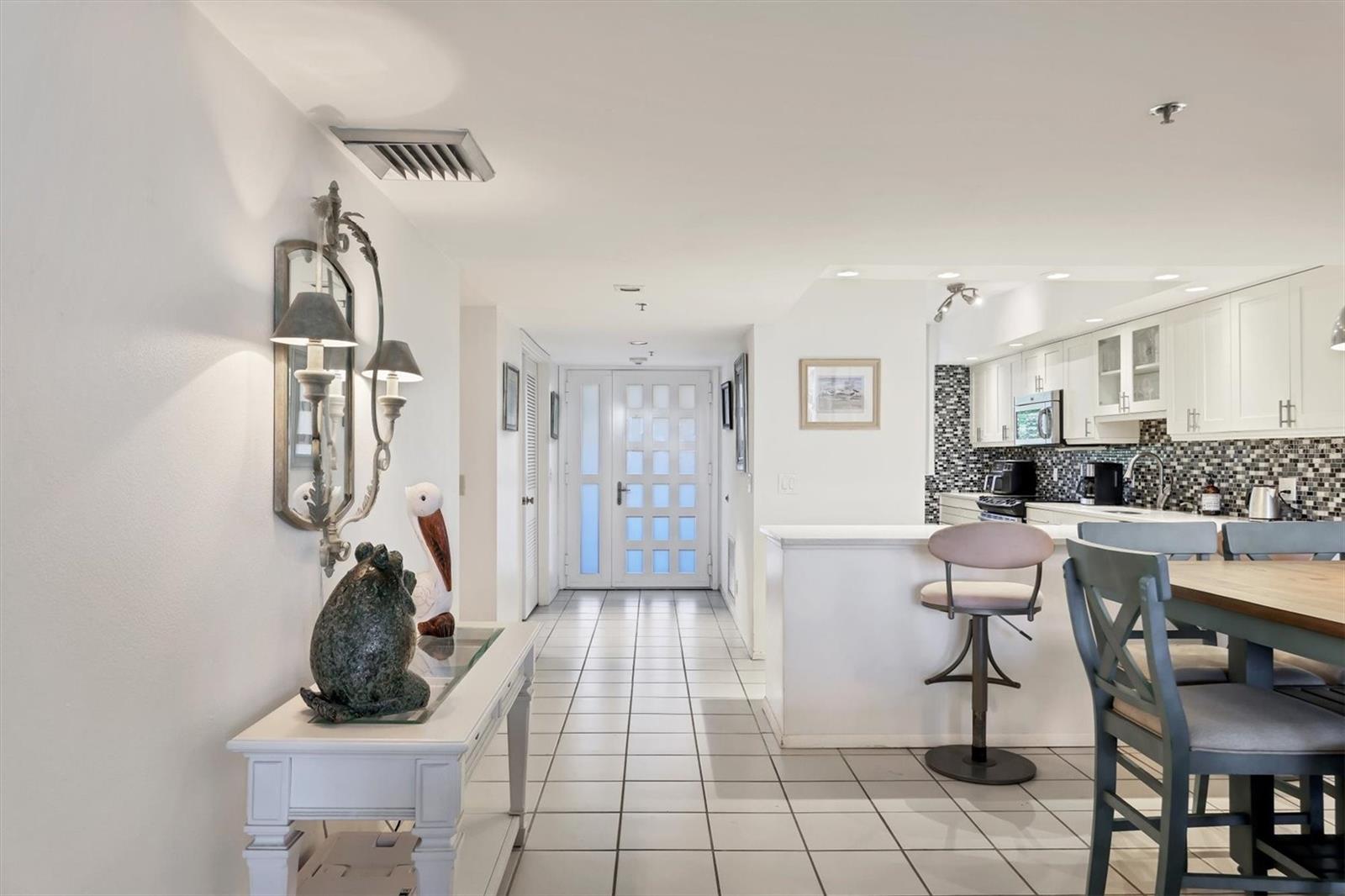 1065 GULF OF MEXICO DR #103, LONGBOAT KEY, FL, 34228