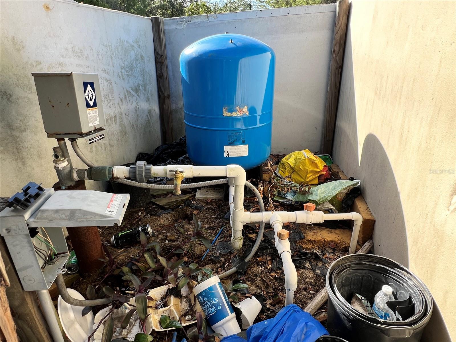 322 BEECHER SPRINGS RD, CRESCENT CITY, FL, 32112