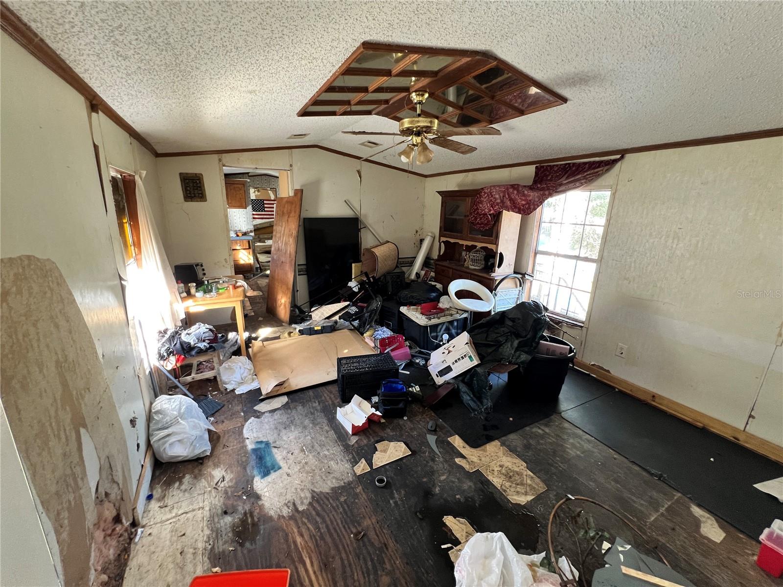 322 BEECHER SPRINGS RD, CRESCENT CITY, FL, 32112