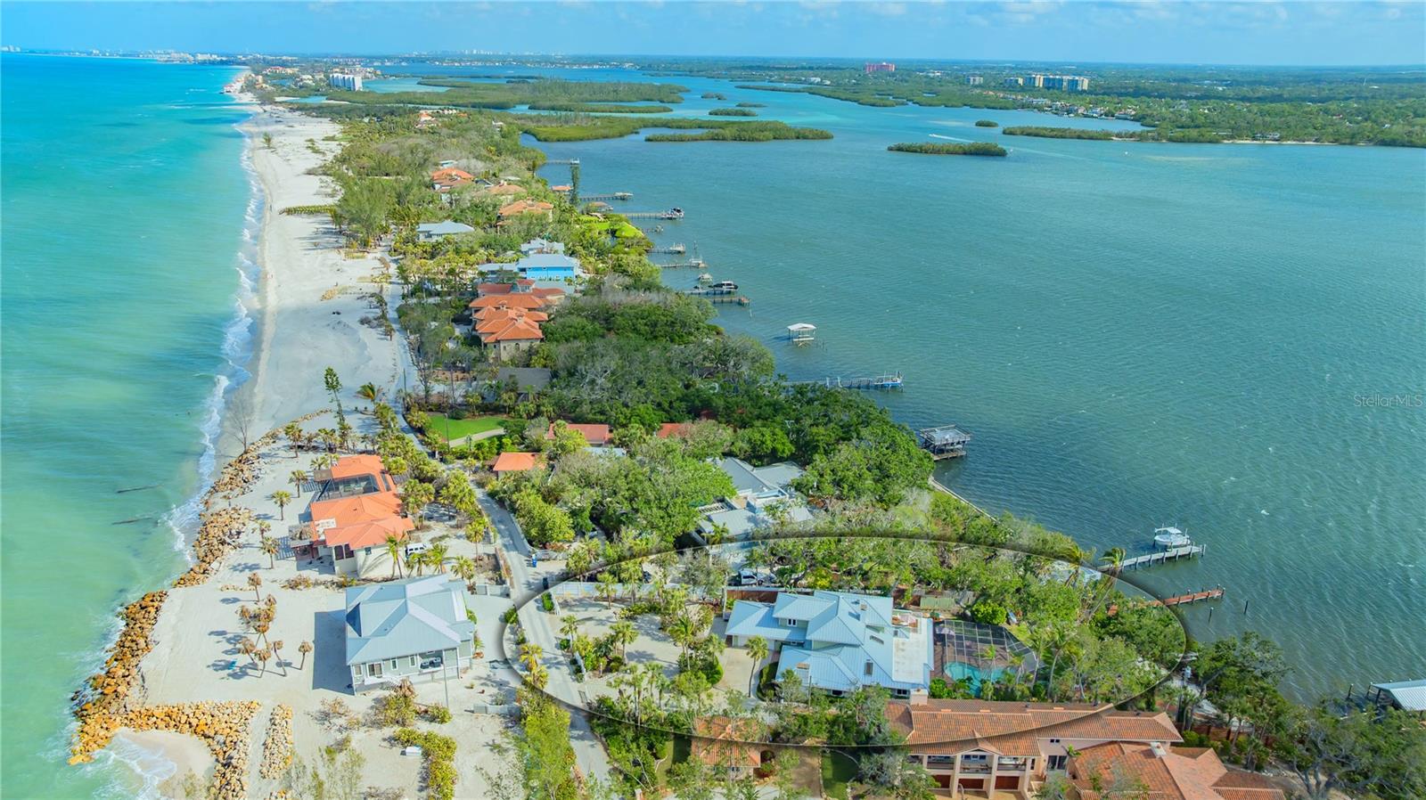 1042 N CASEY KEY RD, OSPREY, FL, 34229