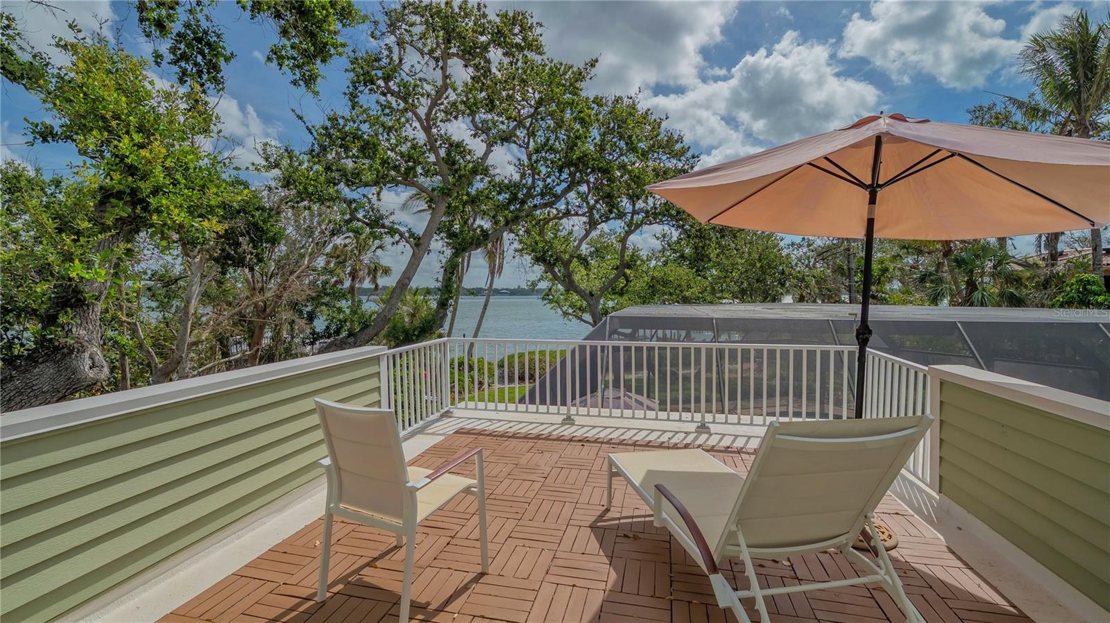 1042 N CASEY KEY RD, OSPREY, FL, 34229