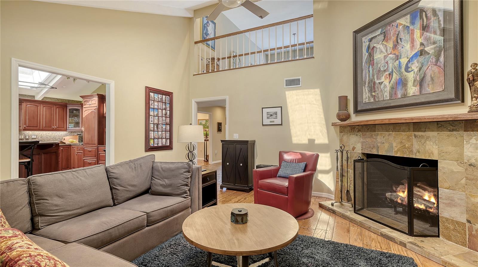 1042 N CASEY KEY RD, OSPREY, FL, 34229