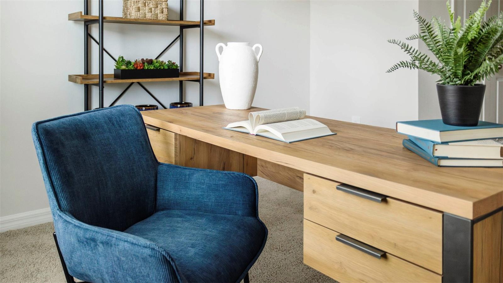 4093 GOLD DUST LN, SARASOTA, FL, 34243