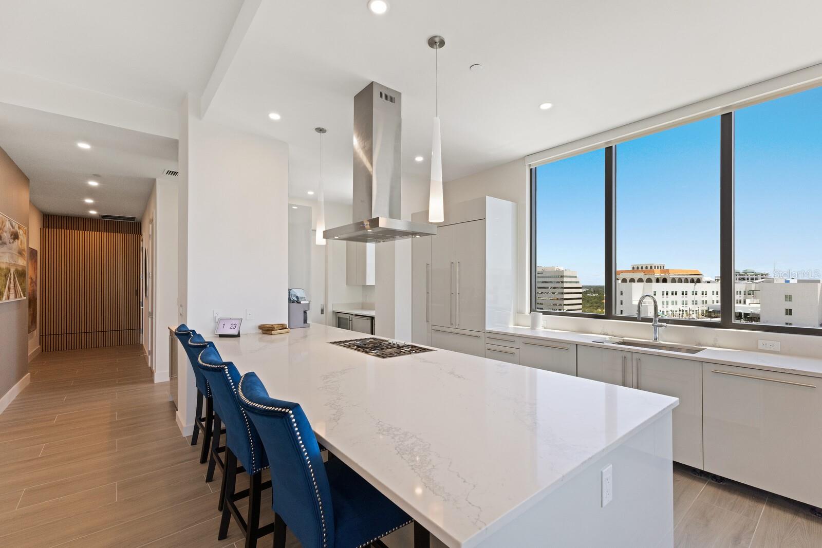 33 S PALM AVE #1001, SARASOTA, FL, 34236