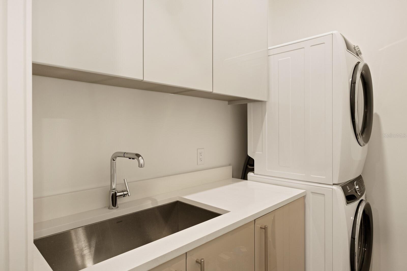 33 S PALM AVE #1001, SARASOTA, FL, 34236