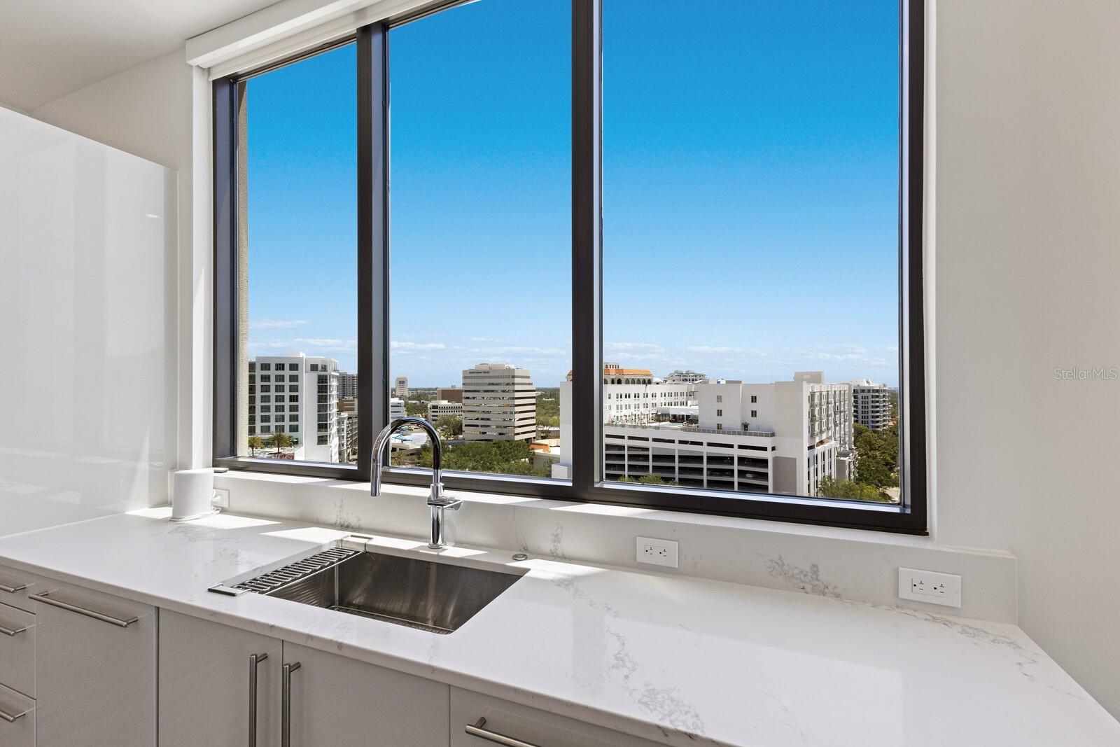 33 S PALM AVE #1001, SARASOTA, FL, 34236