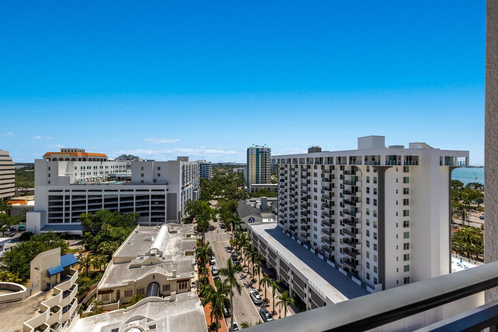 33 S PALM AVE #1001, SARASOTA, FL, 34236