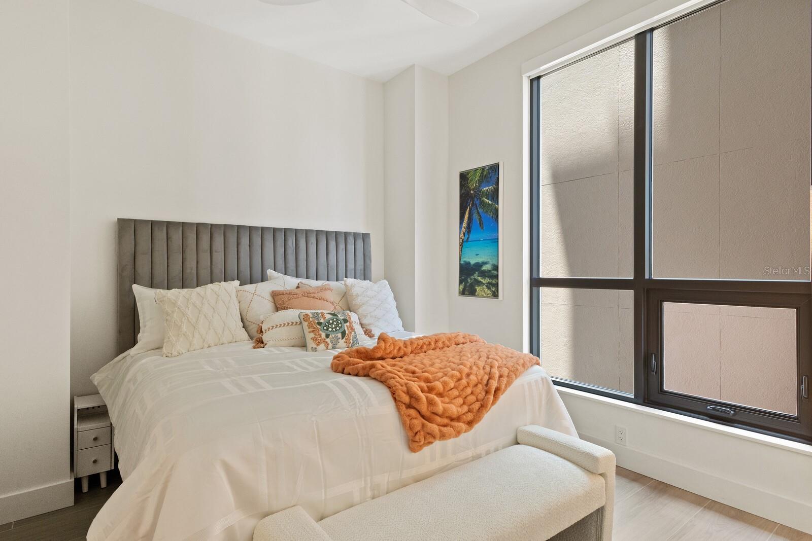 33 S PALM AVE #1001, SARASOTA, FL, 34236