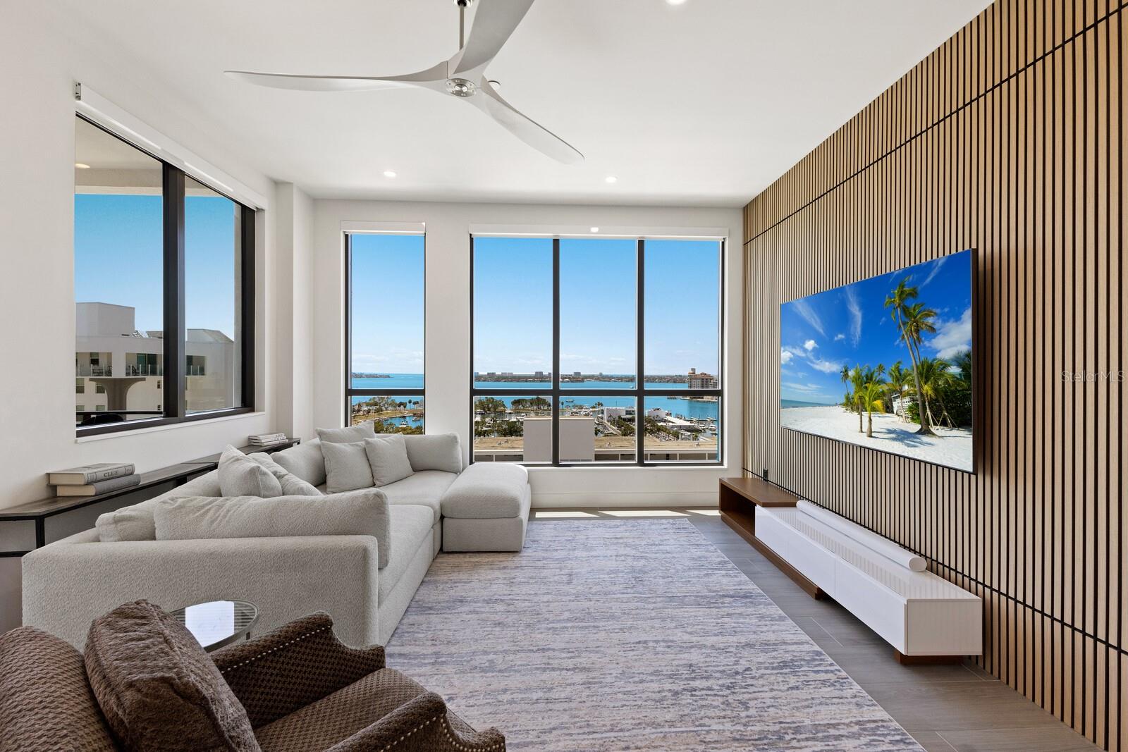 33 S PALM AVE #1001, SARASOTA, FL, 34236