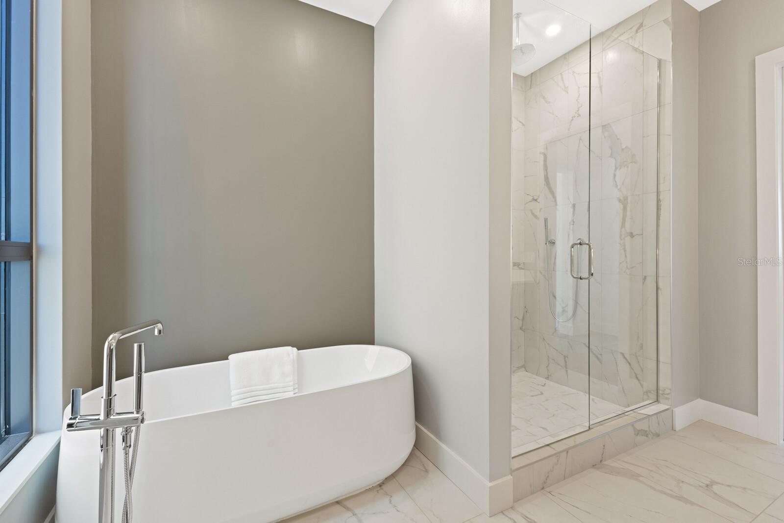 33 S PALM AVE #1001, SARASOTA, FL, 34236