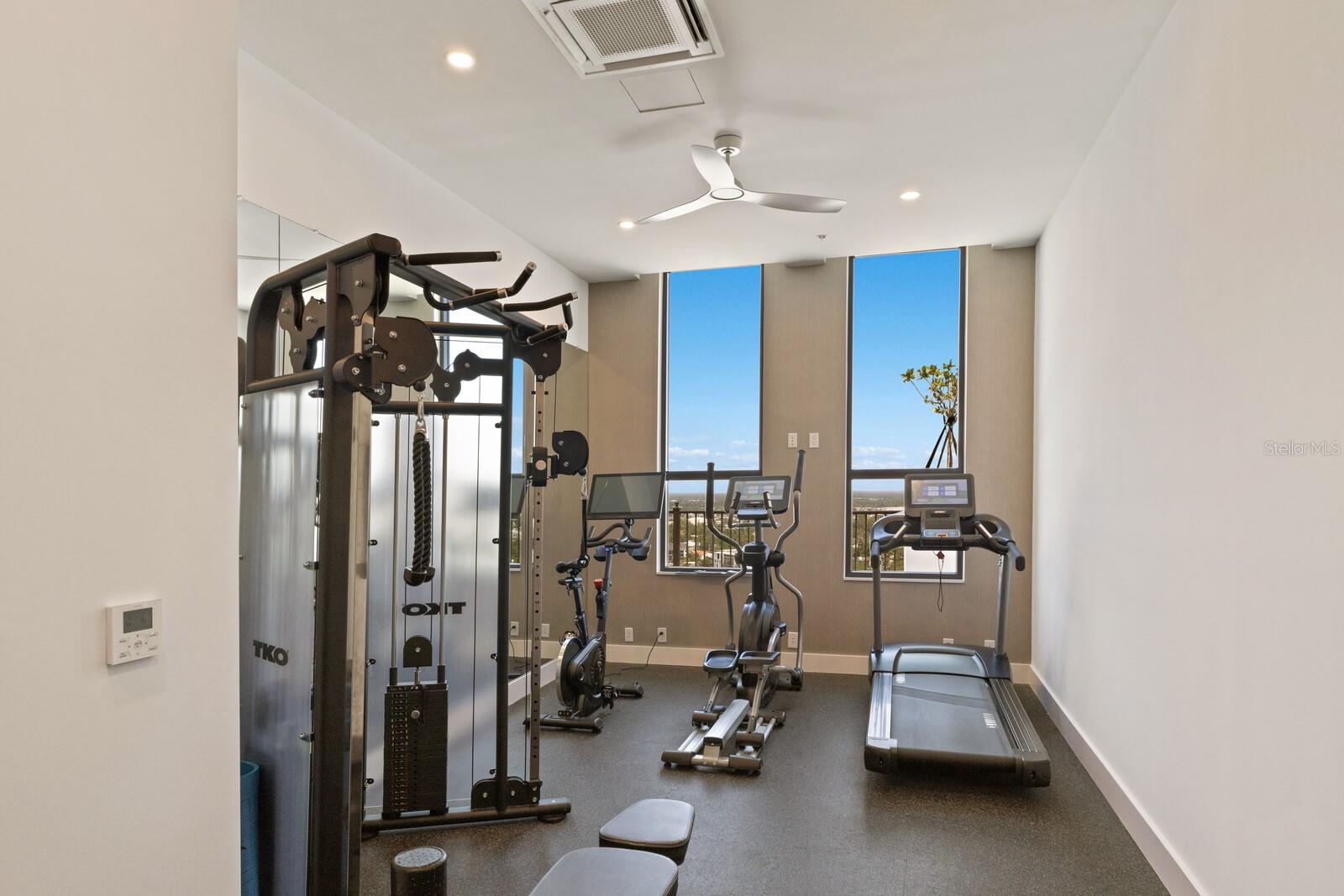 33 S PALM AVE #1001, SARASOTA, FL, 34236