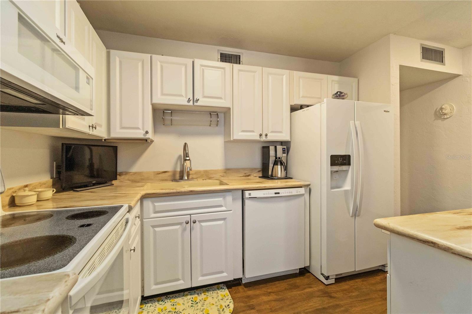 672 WHITE PINE TREE RD #57, VENICE, FL, 34285