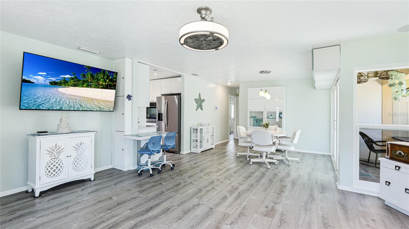 3213 CAMBRIDGE AVE, BRADENTON, FL, 34207