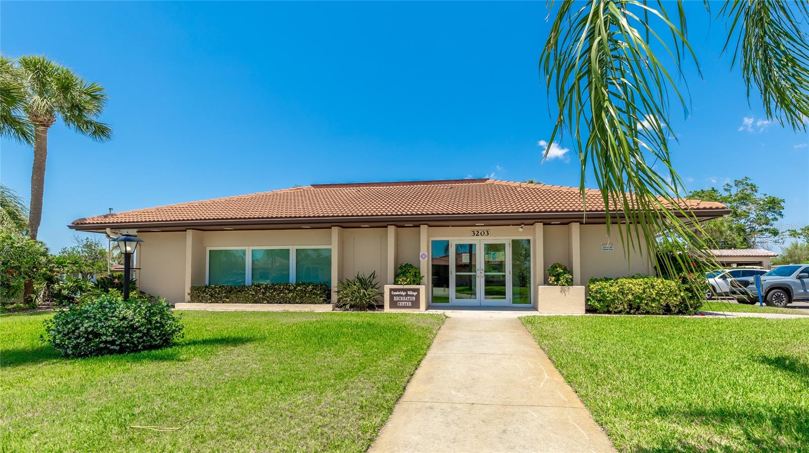 3213 CAMBRIDGE AVE, BRADENTON, FL, 34207