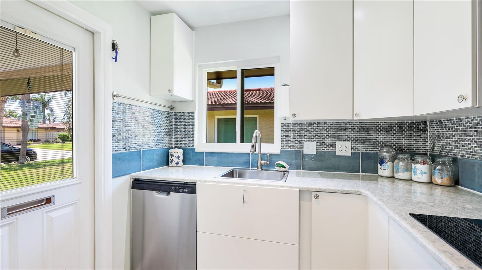 3213 CAMBRIDGE AVE, BRADENTON, FL, 34207