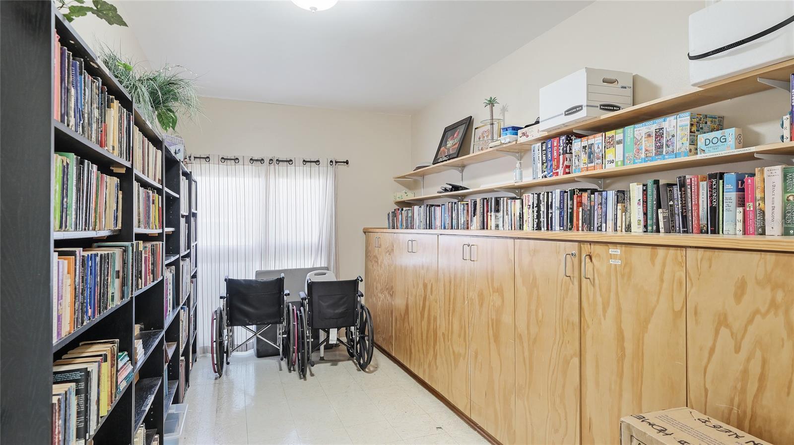 3213 CAMBRIDGE AVE, BRADENTON, FL, 34207