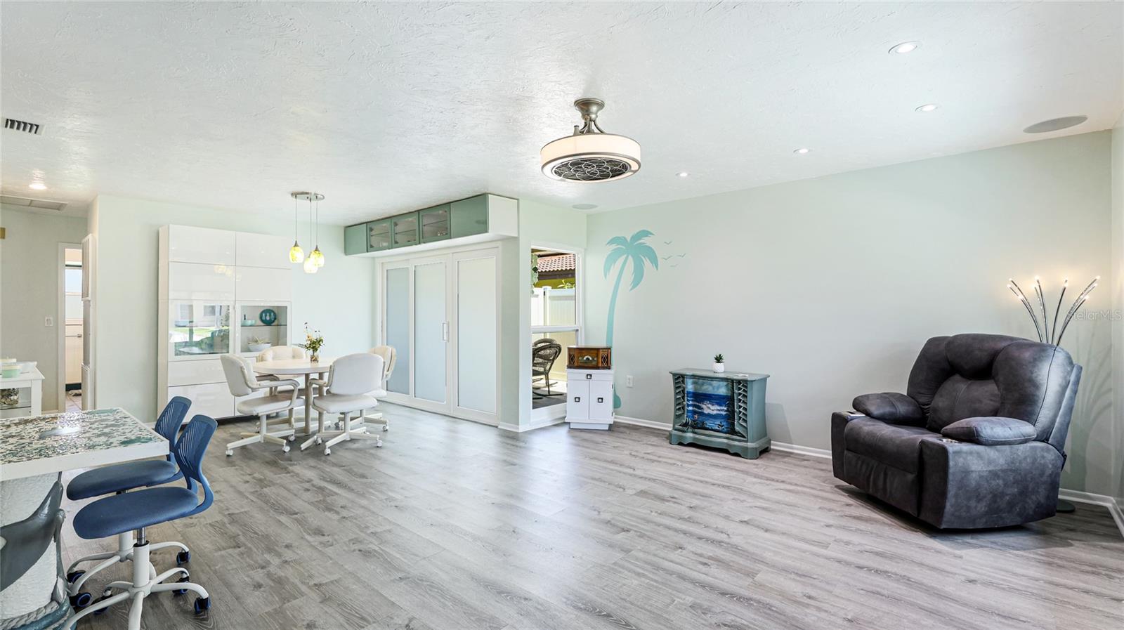 3213 CAMBRIDGE AVE, BRADENTON, FL, 34207