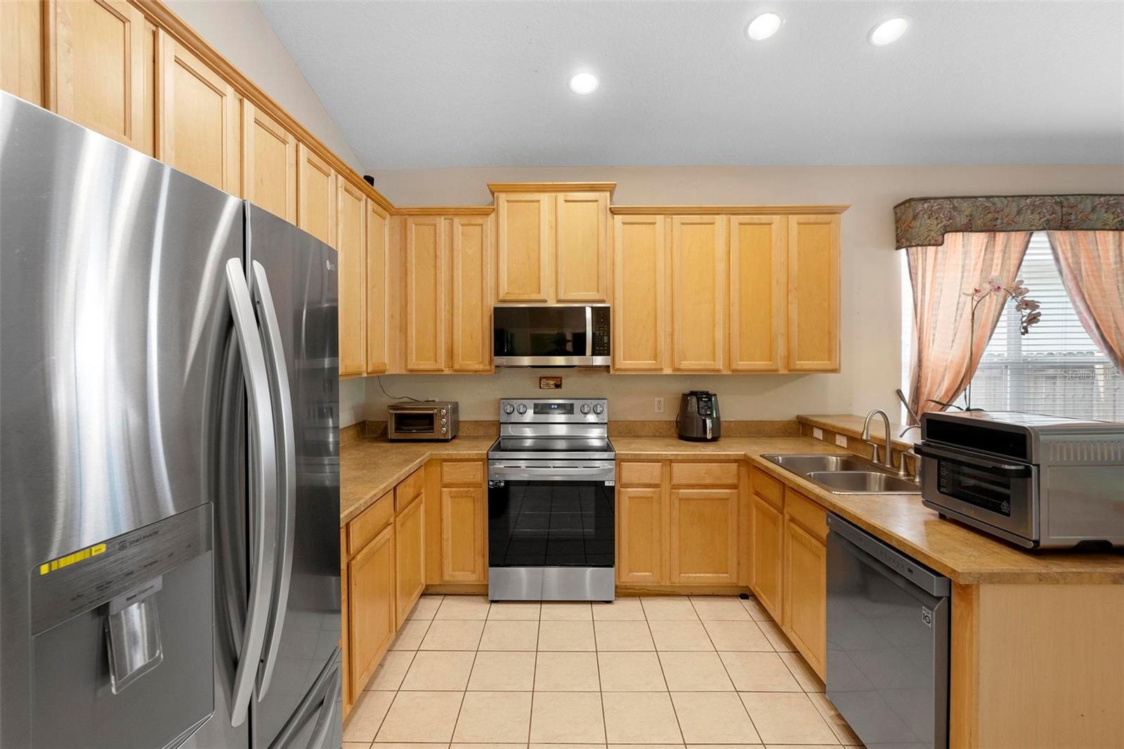 5647 BERWOOD DR, ORLANDO, FL, 32810