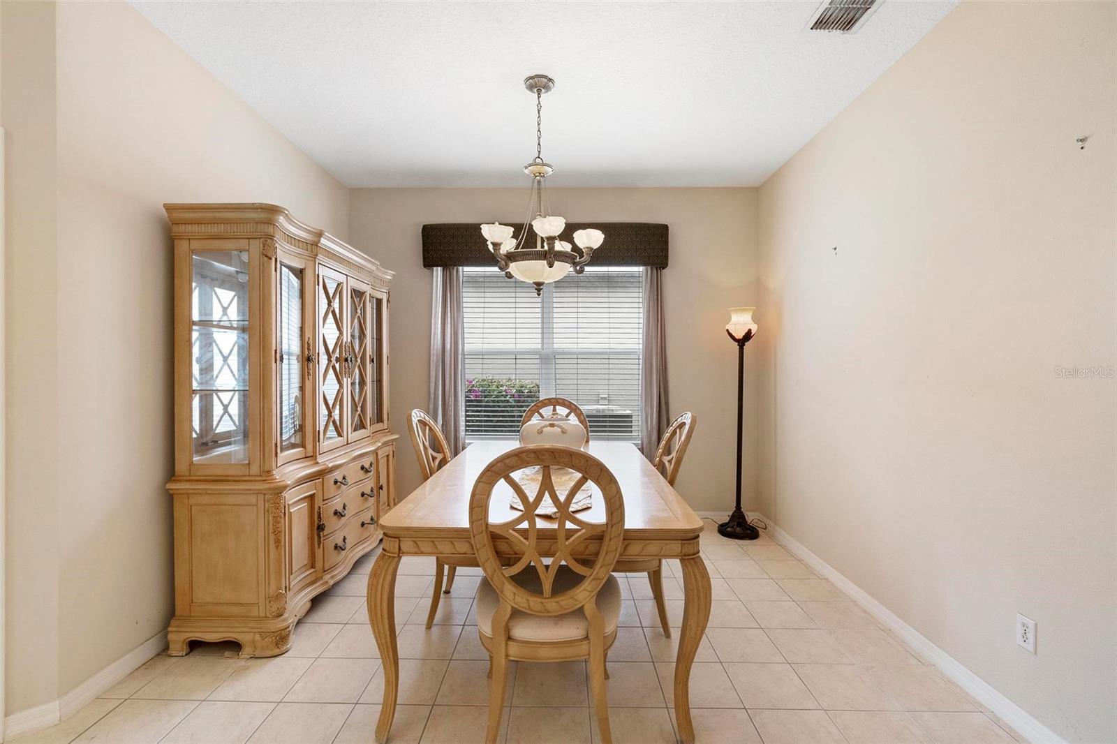 5647 BERWOOD DR, ORLANDO, FL, 32810