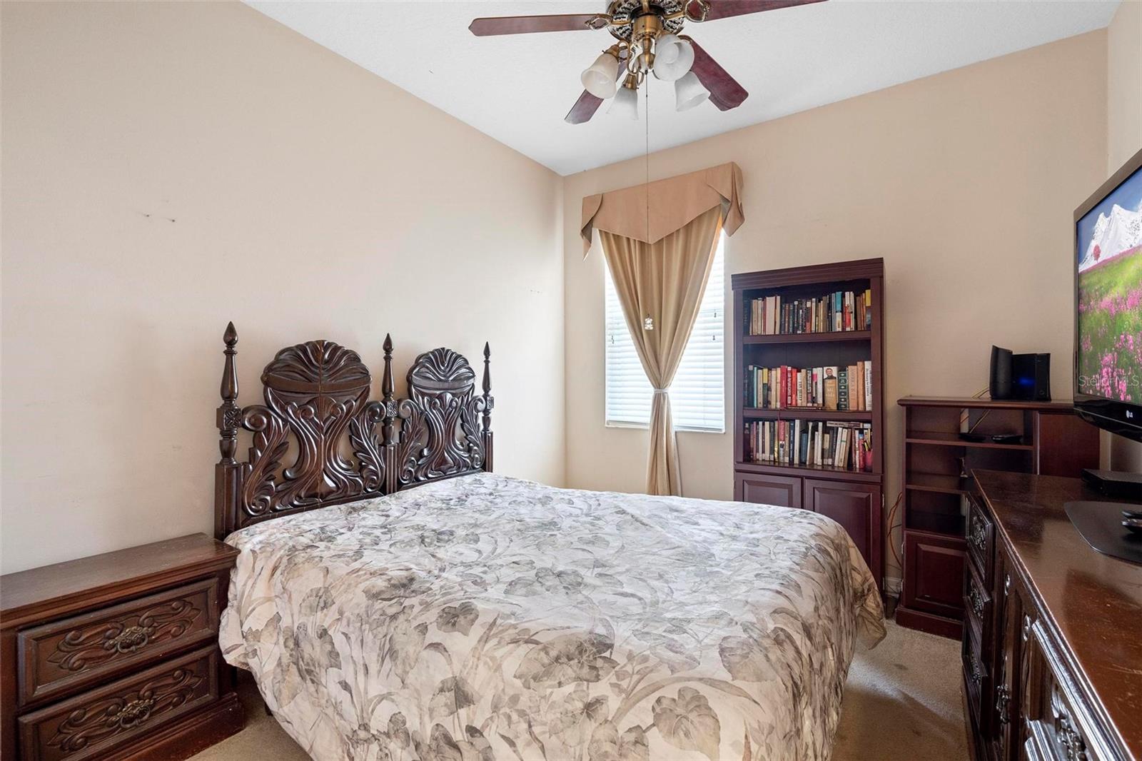 5647 BERWOOD DR, ORLANDO, FL, 32810