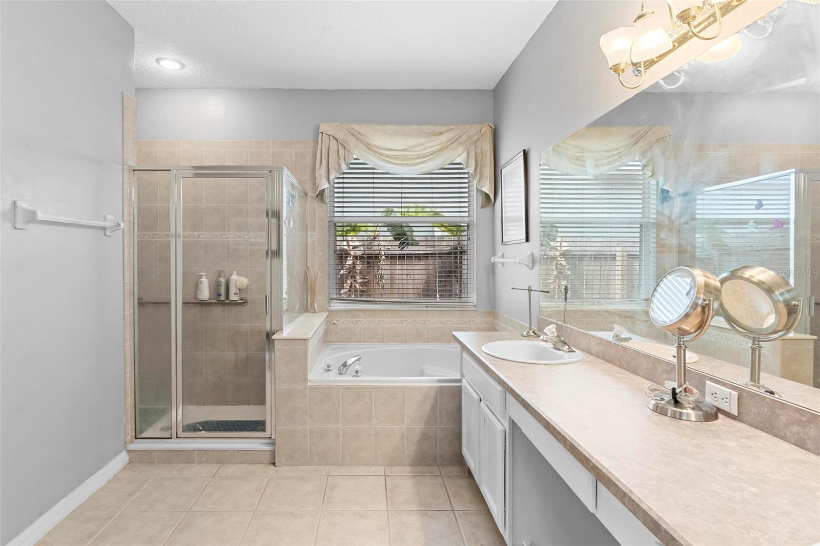 5647 BERWOOD DR, ORLANDO, FL, 32810