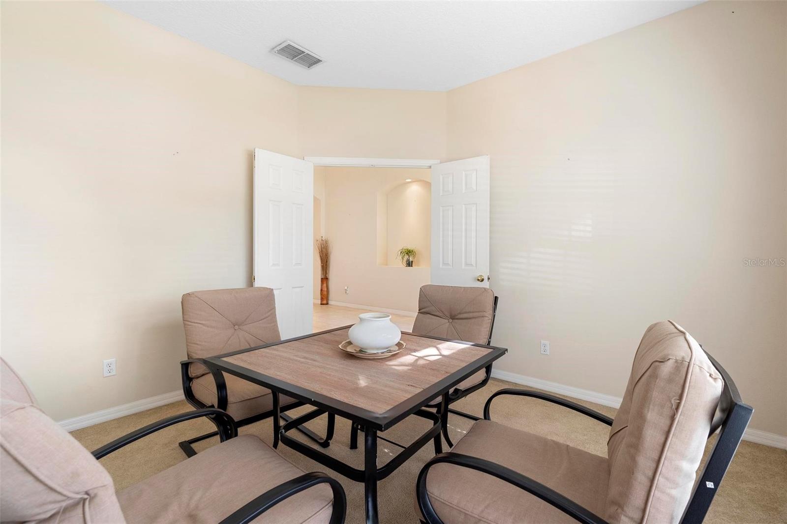 5647 BERWOOD DR, ORLANDO, FL, 32810