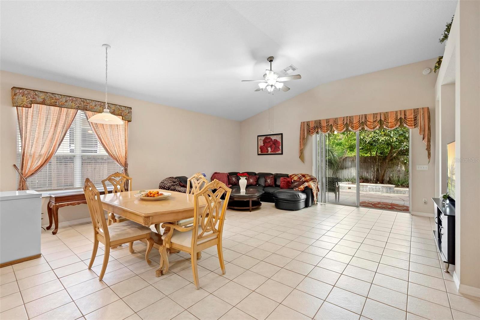 5647 BERWOOD DR, ORLANDO, FL, 32810