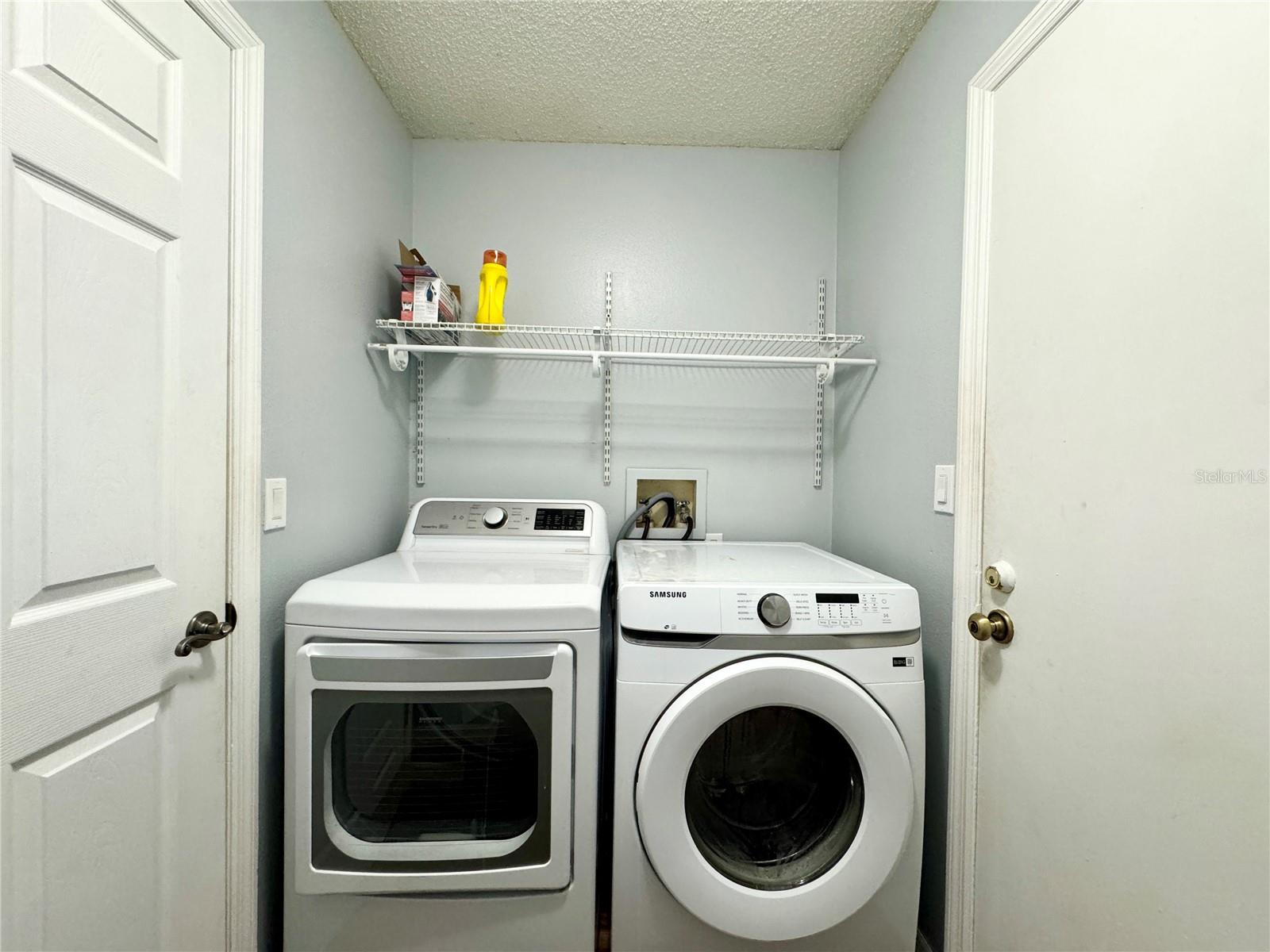 1813 LANDSIDE DR, VALRICO, FL, 33594