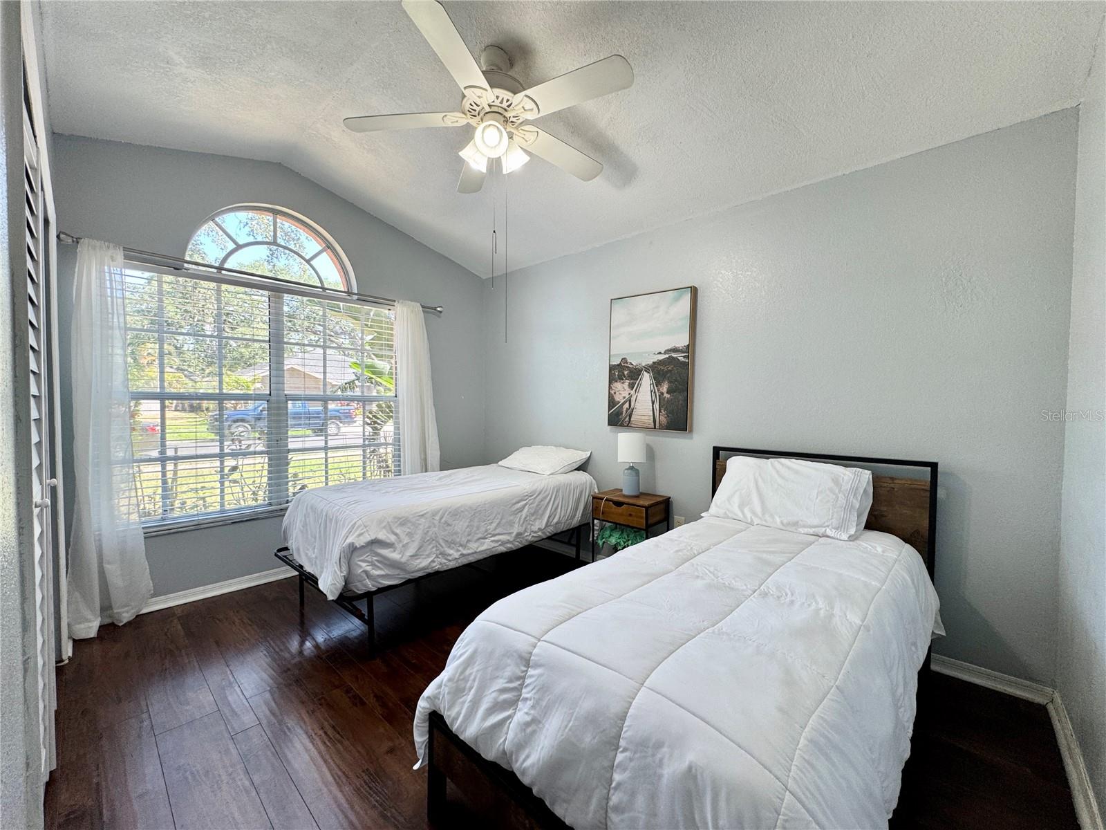 1813 LANDSIDE DR, VALRICO, FL, 33594