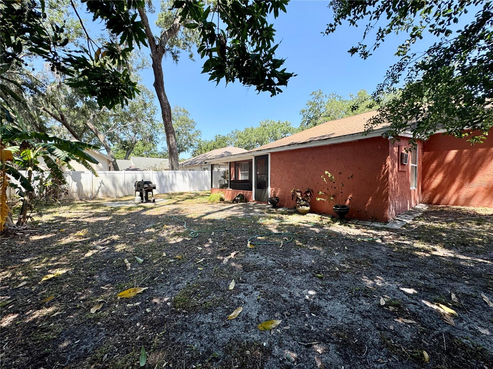 1813 LANDSIDE DR, VALRICO, FL, 33594