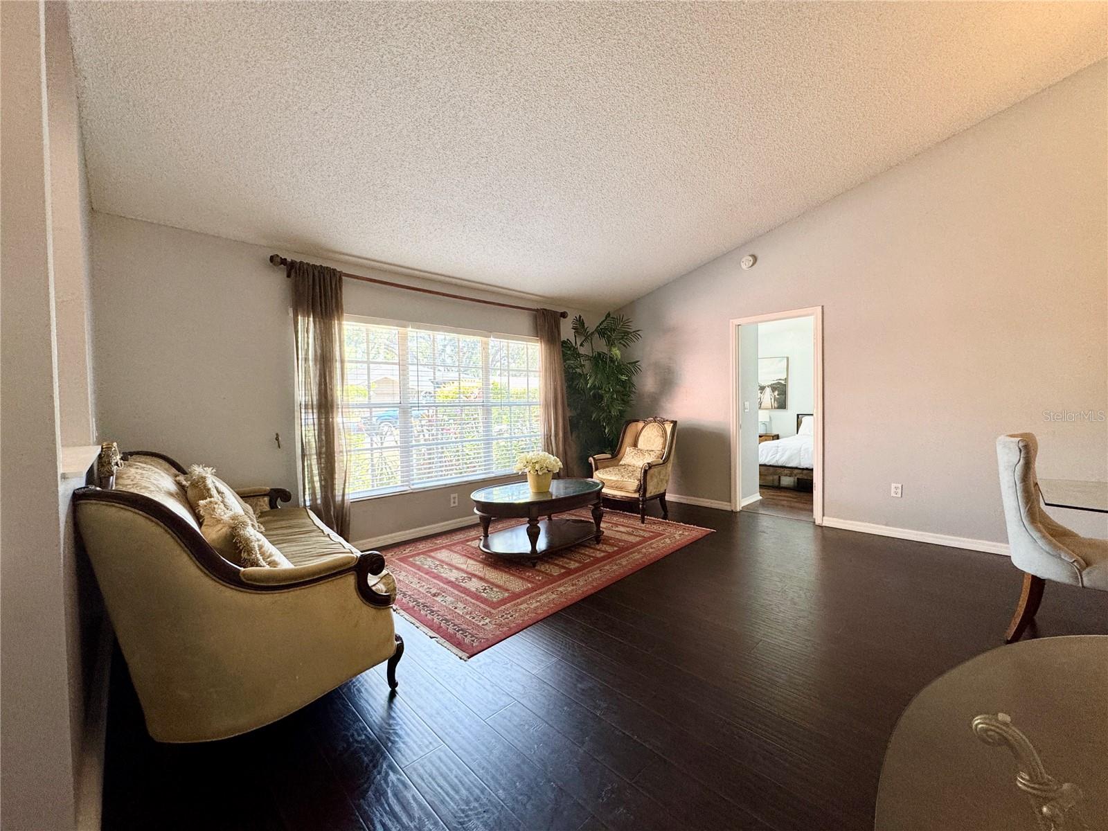 1813 LANDSIDE DR, VALRICO, FL, 33594