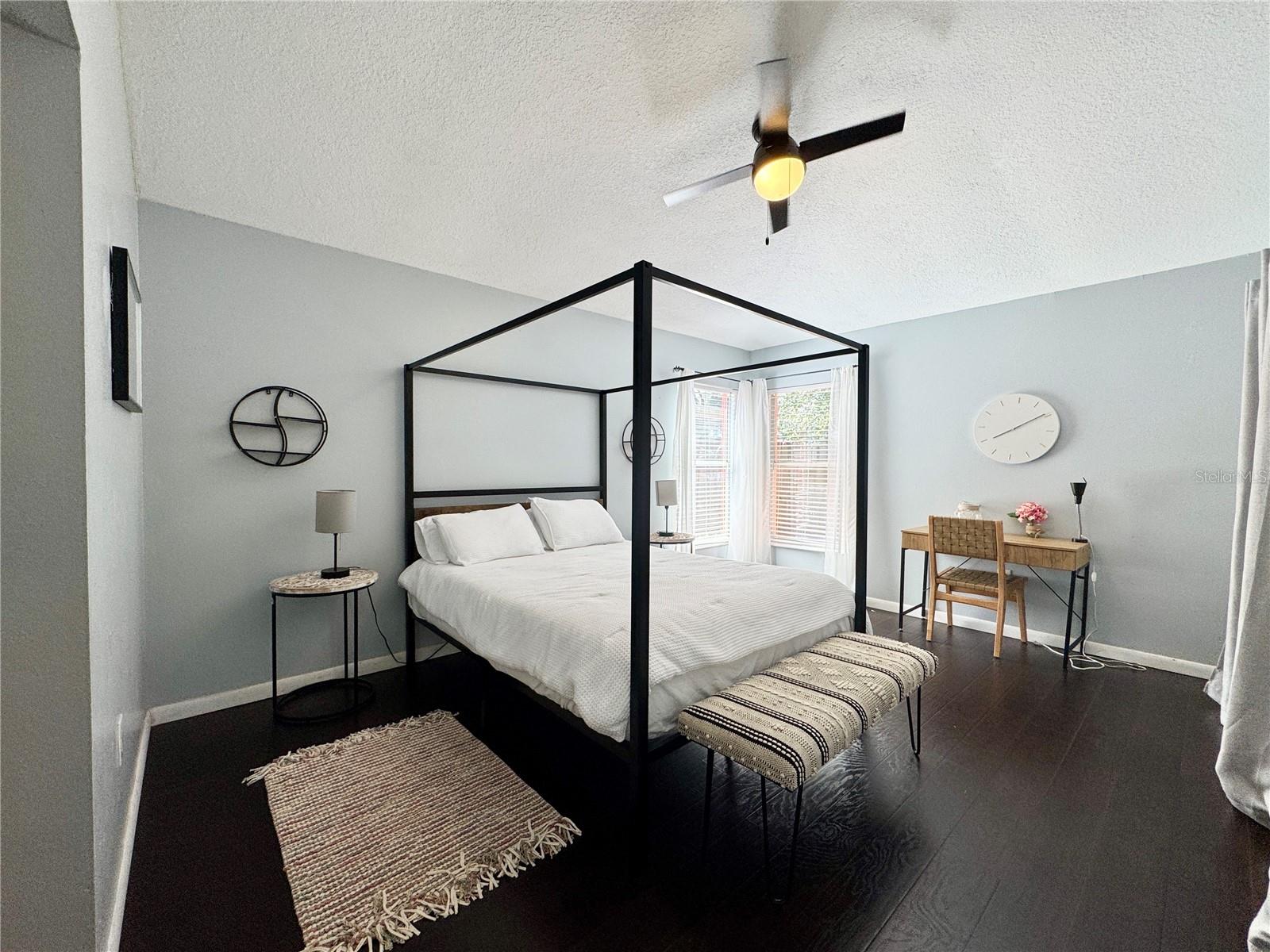 1813 LANDSIDE DR, VALRICO, FL, 33594