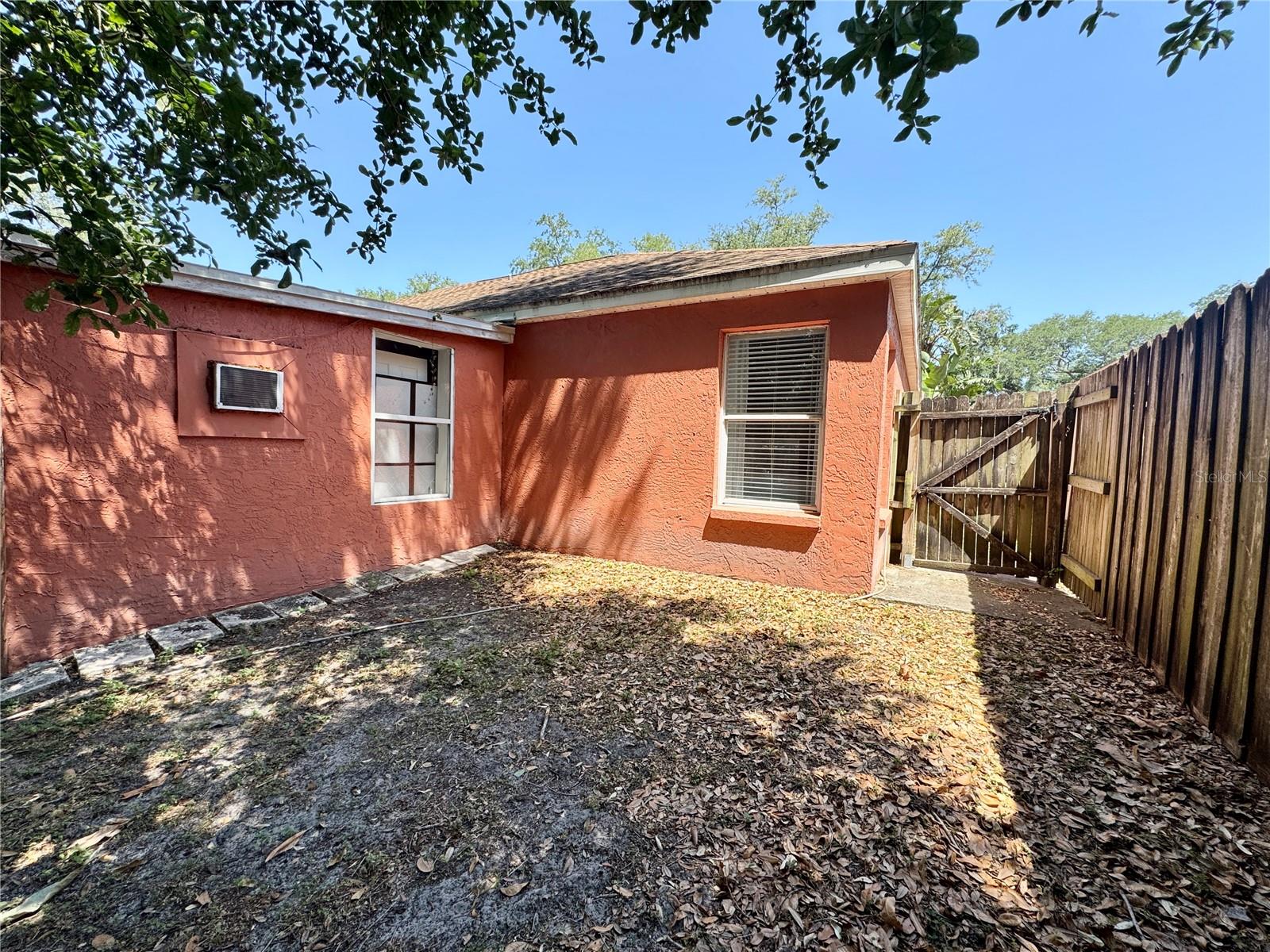 1813 LANDSIDE DR, VALRICO, FL, 33594