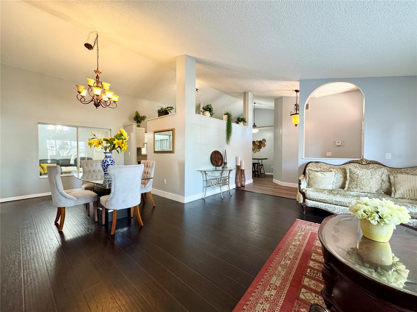 1813 LANDSIDE DR, VALRICO, FL, 33594