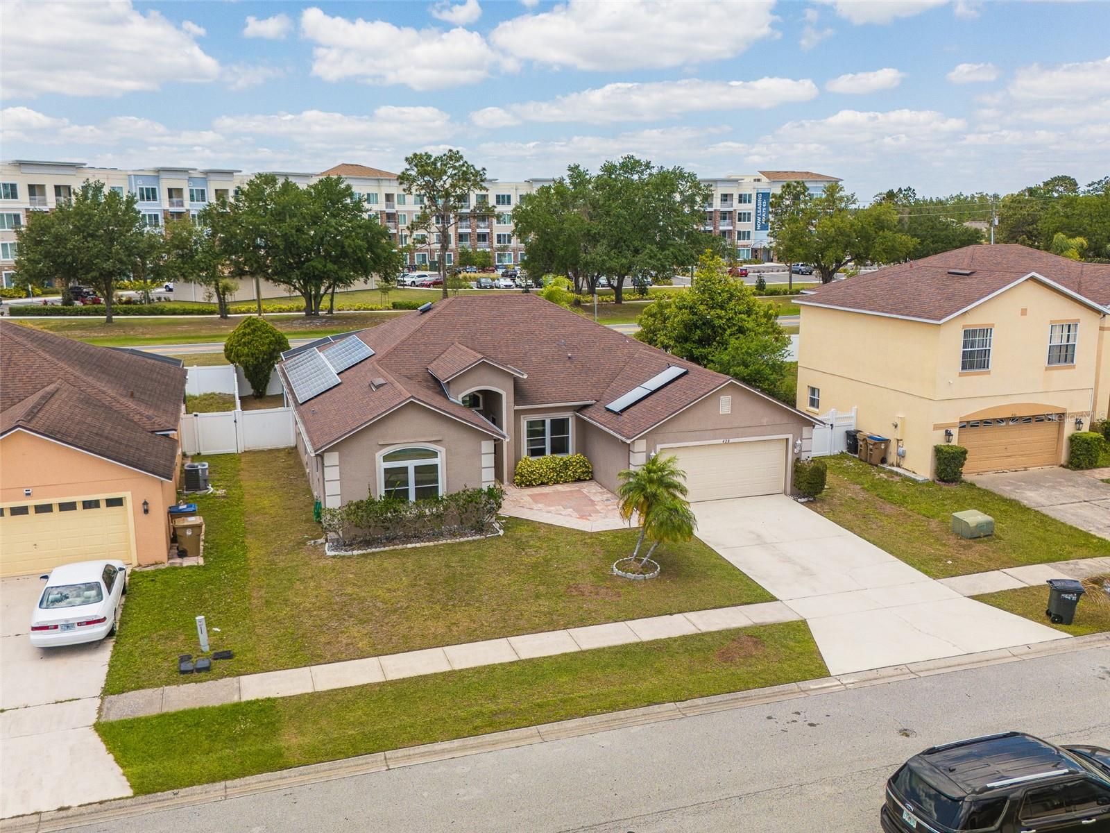 428 ACACIA TREE WAY, KISSIMMEE, FL, 34758