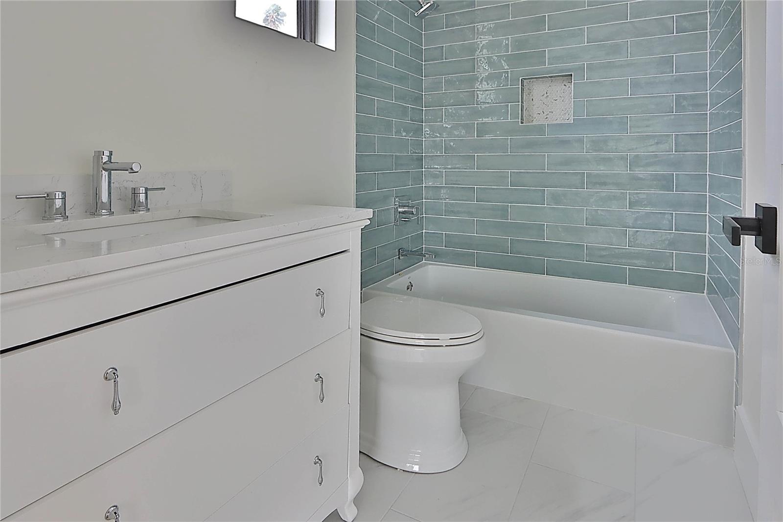 519 W DAVIS BLVD, TAMPA, FL, 33606