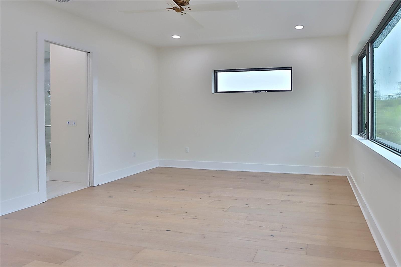 519 W DAVIS BLVD, TAMPA, FL, 33606