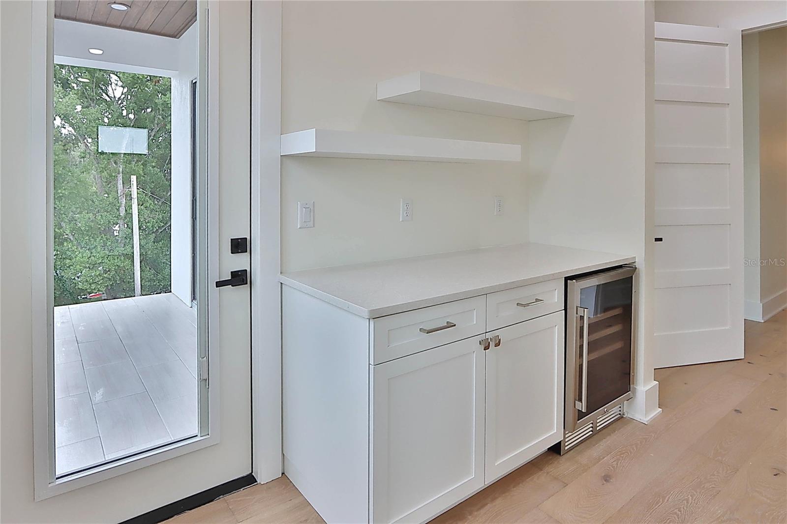 519 W DAVIS BLVD, TAMPA, FL, 33606