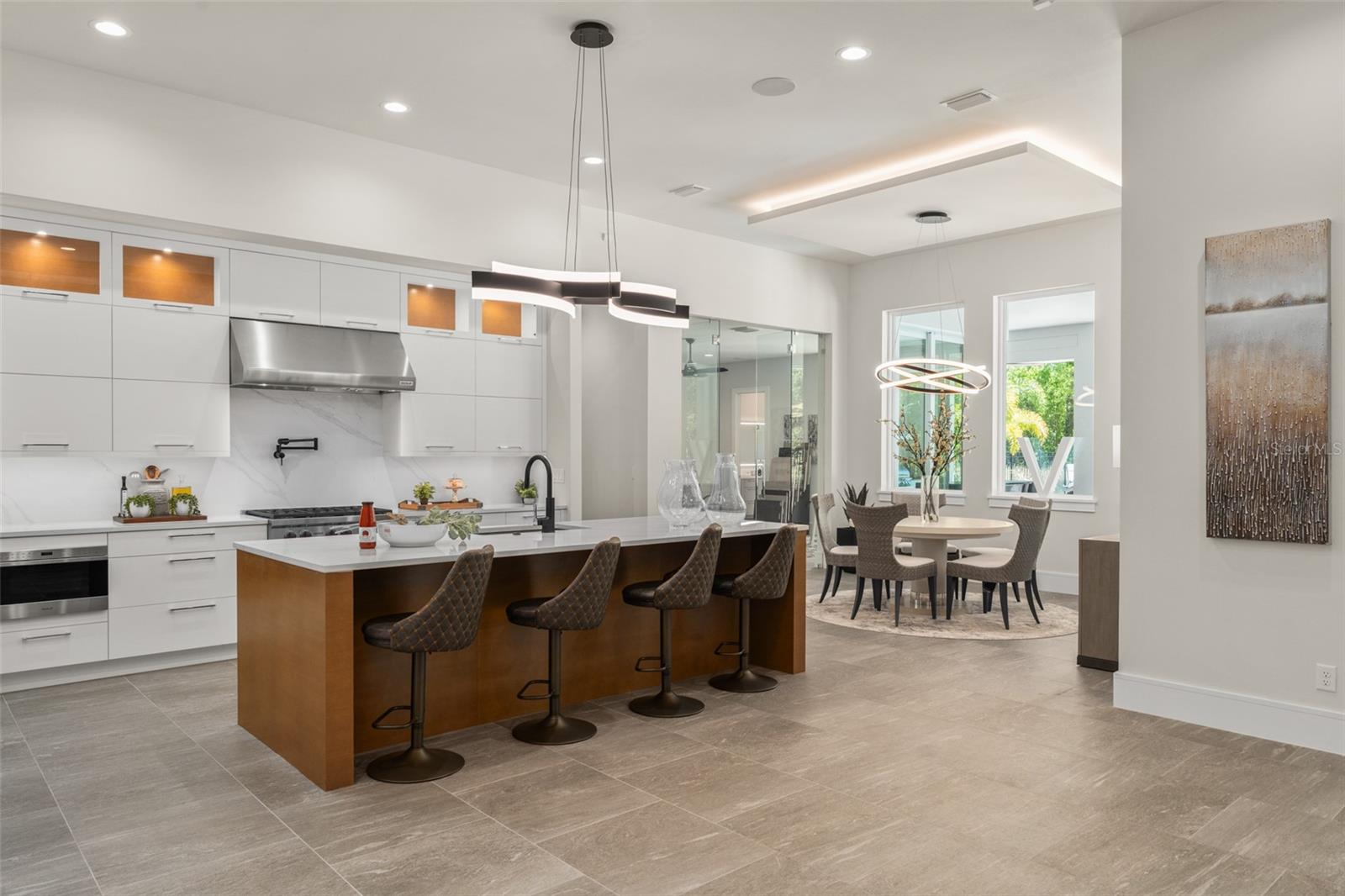 G5096247 Property Photo