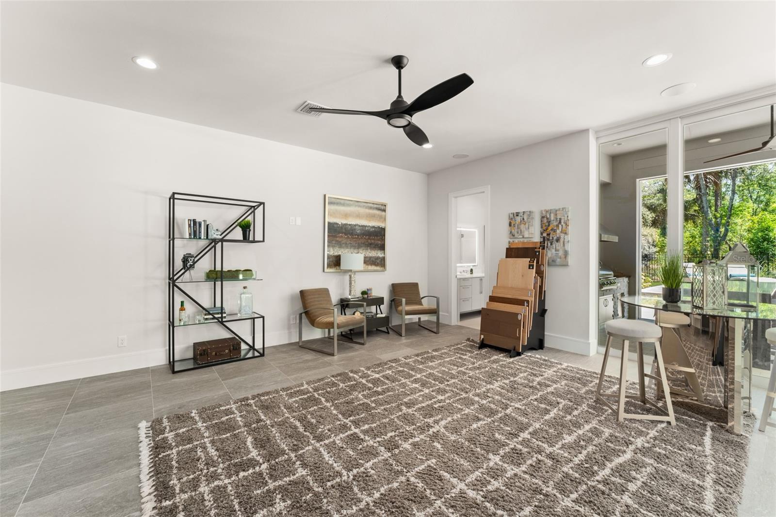 G5096247 Property Photo