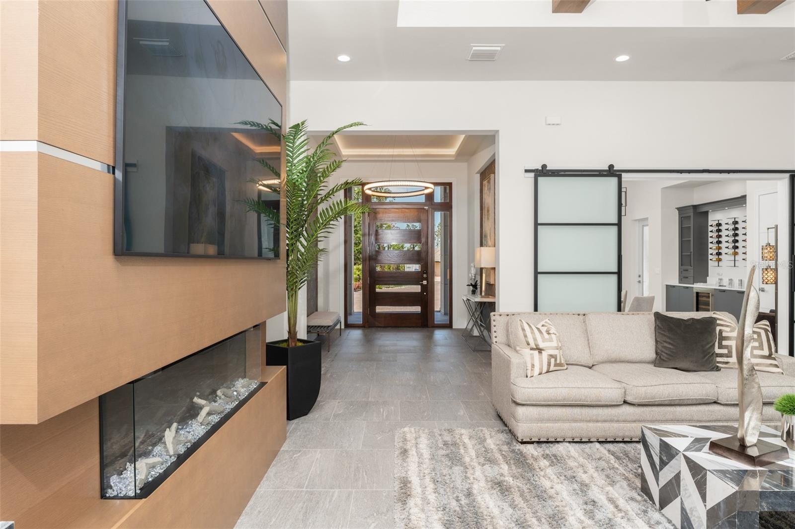 G5096247 Property Photo