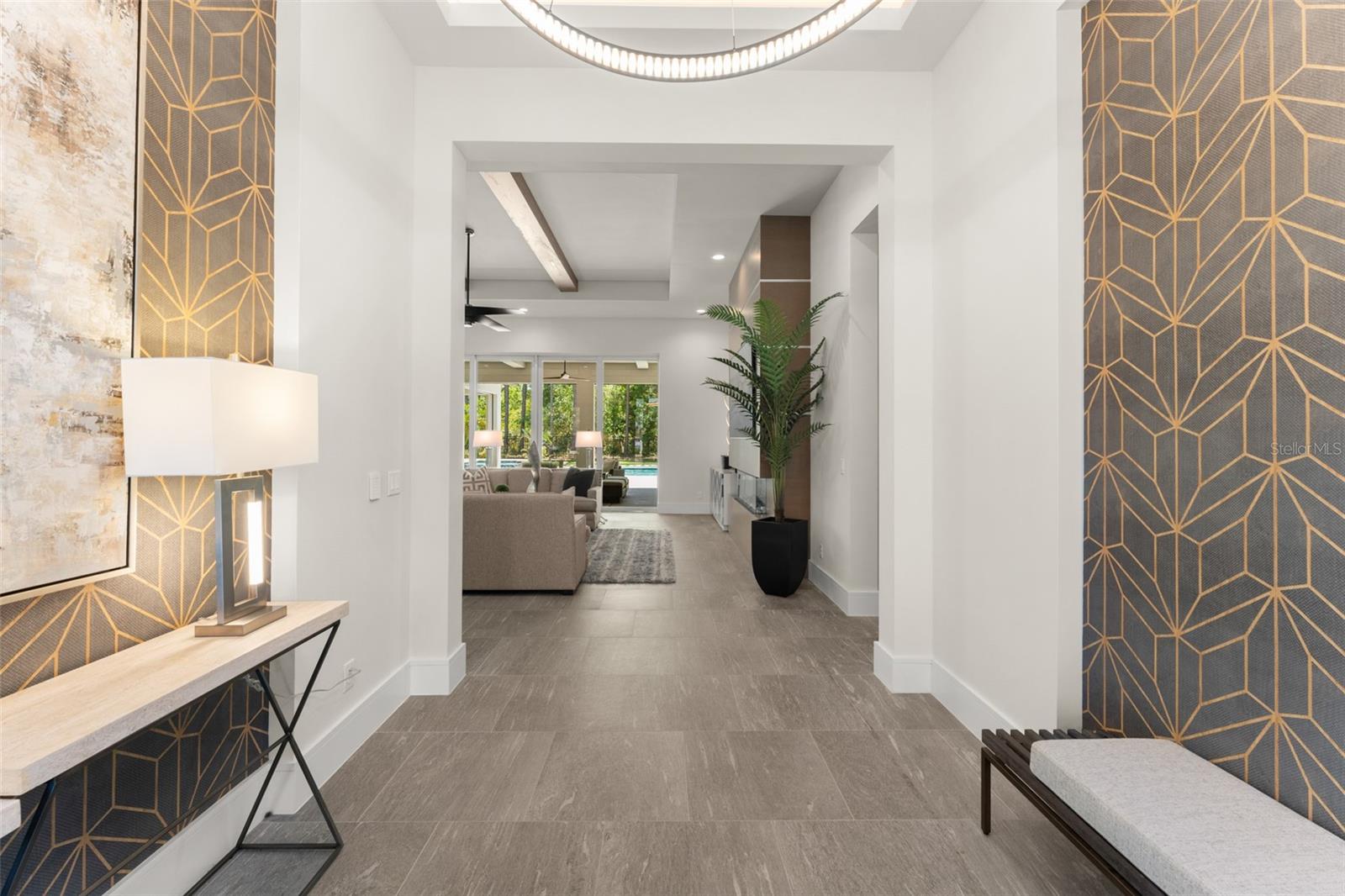 G5096247 Property Photo