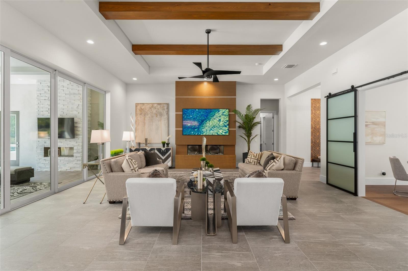 G5096247 Property Photo