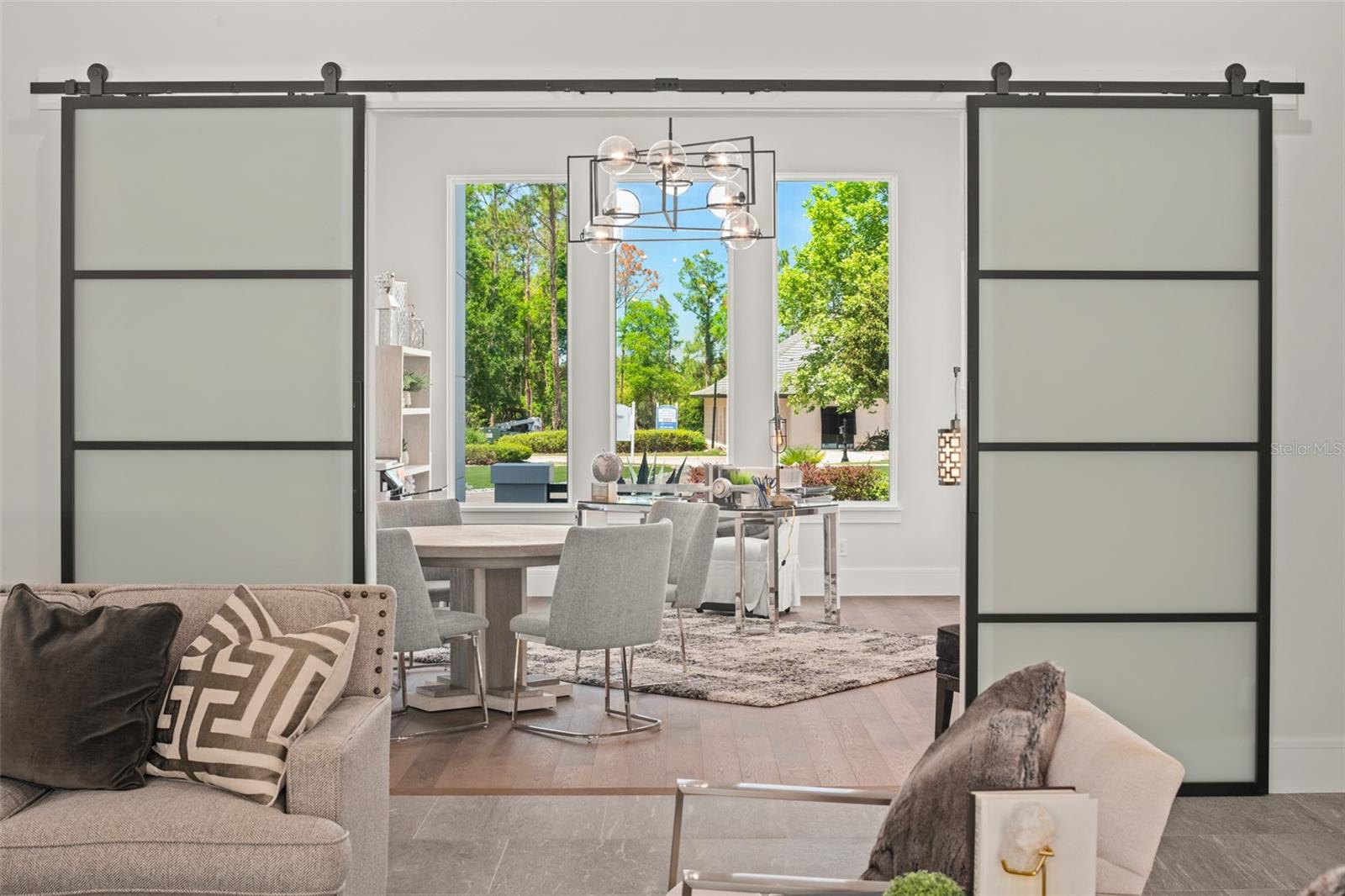 G5096247 Property Photo